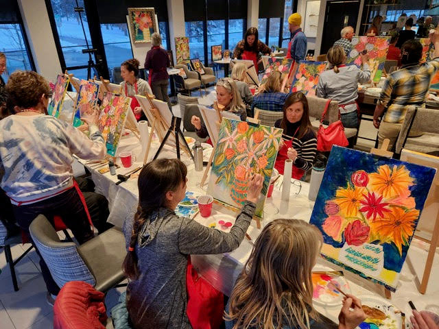 Sip-N-Paint
